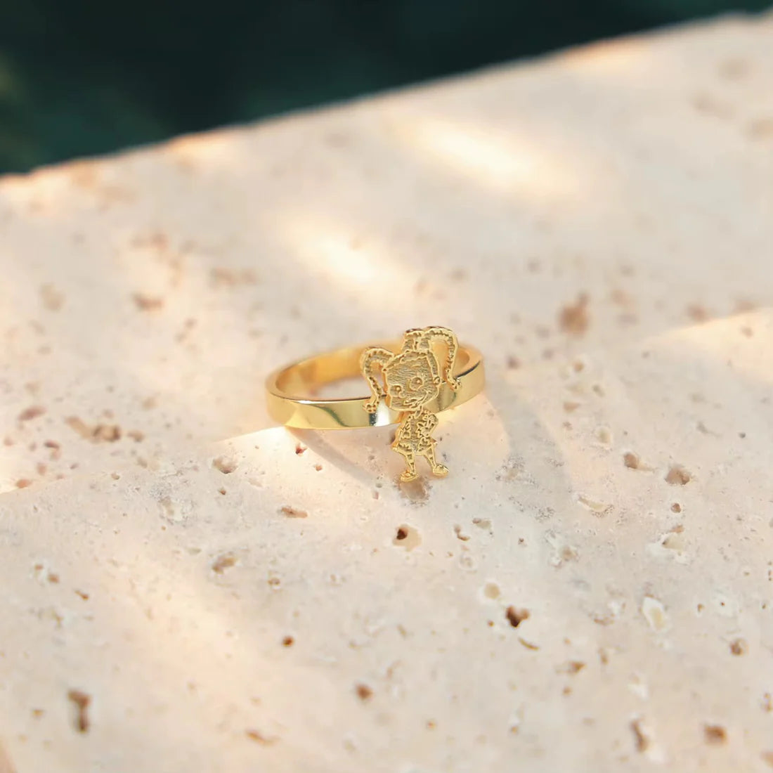 Suzie Ring