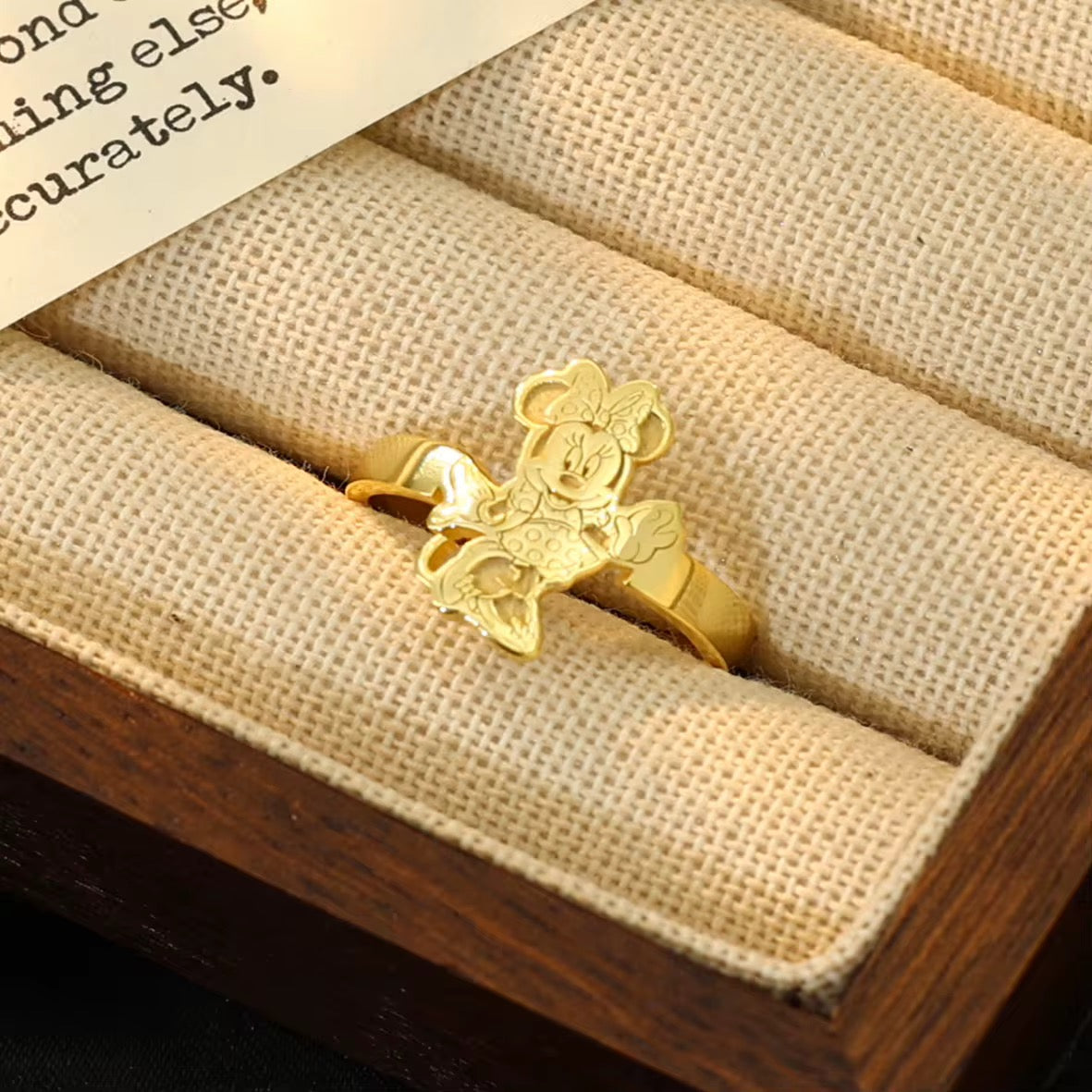 Minnie Mouse Ring